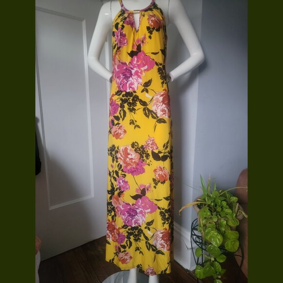 Mlle Gabrielle floral Maxi Dress - Picture 12 of 16